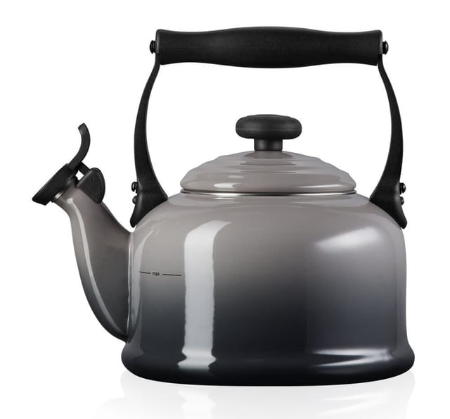 Le Creuset Wasserkessel Tradition Flint Grau 2,1L