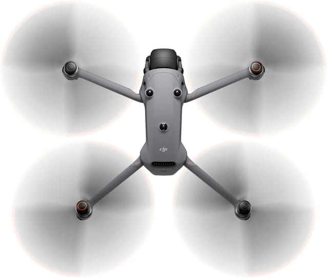 Mavic 4 Pro Fly More Combo (DJI RC2), Drohne