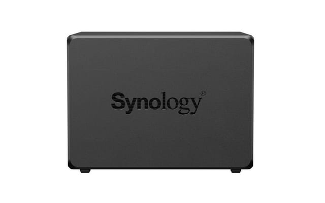 DS425+, NAS