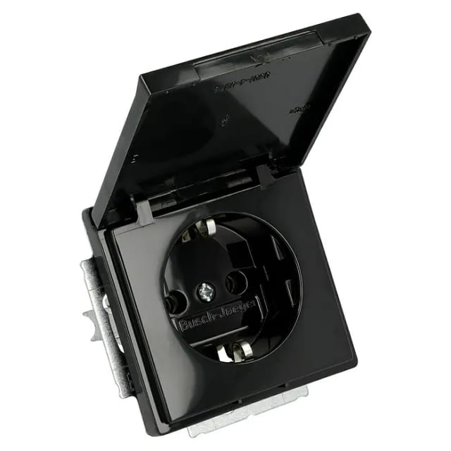 Steckdose mit Deckel CEE 7/3 Typ F