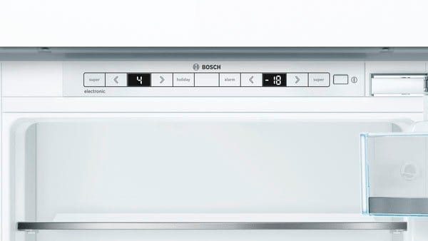 KIS77AFE0 Serie 6, Kühl-/Gefrierkombination