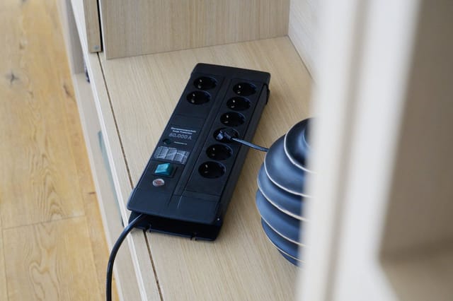 Premium-Line Steckdosenleiste 8-fach Duo