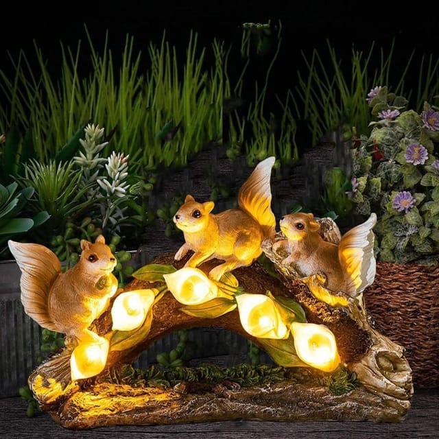 Statue D'Écureuil De Jardin En Résine, Sculpture Solaire D'Extérieur Étanche Avec Lumières, Idéale Pour Une Cour, Une Terrasse, Une Pelouse Ou Une Pendaison De Crémaillère.