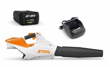 STIHL BGA 86 mit ALLPRO Akku AP 30.1 und Ladegerät AL 101