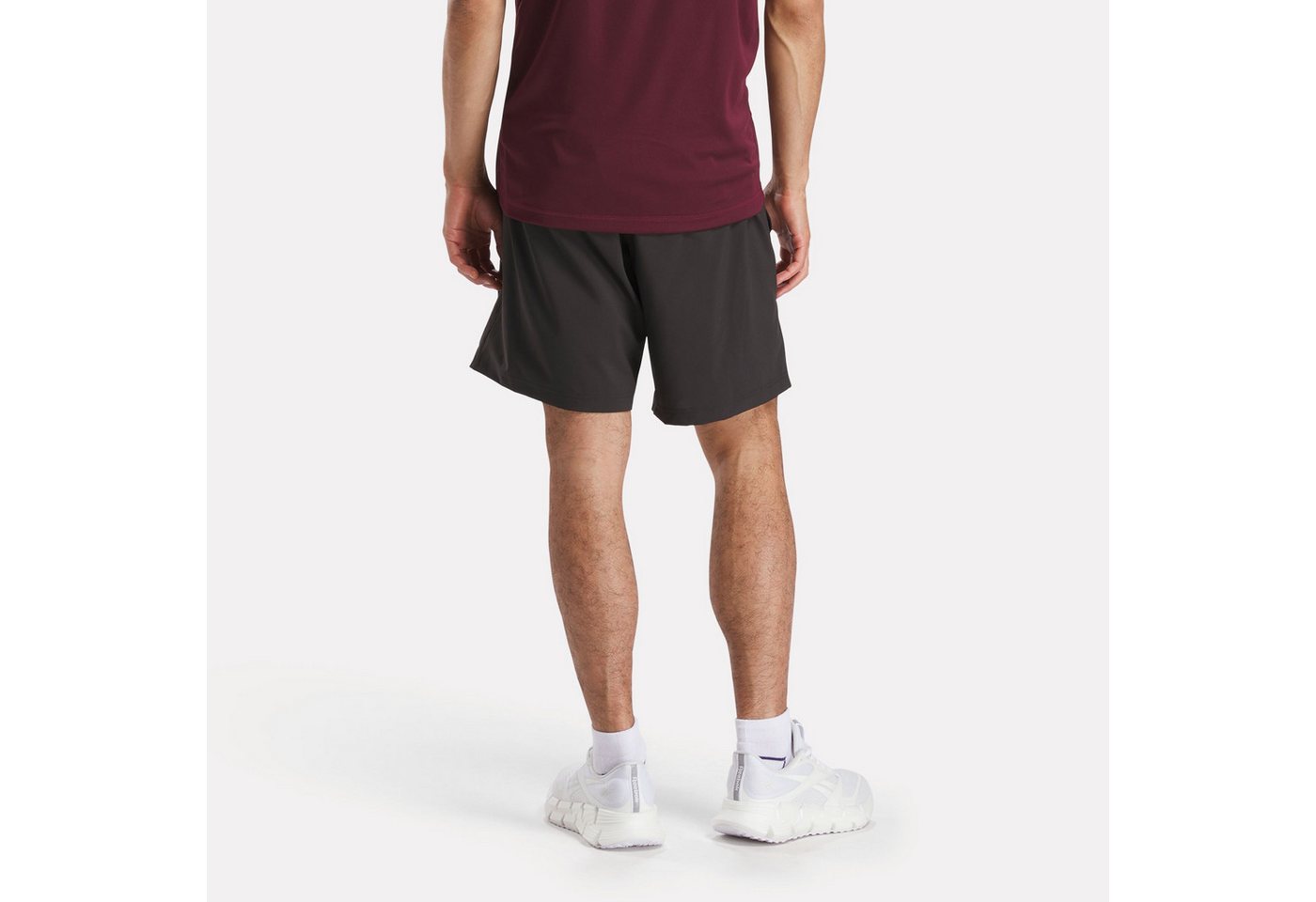 Reebok Trainingsshorts WOR WOVEN SHORT kurze Trainingsshorts, ca. Mitte Oberschenkel geschnitten Bild 2