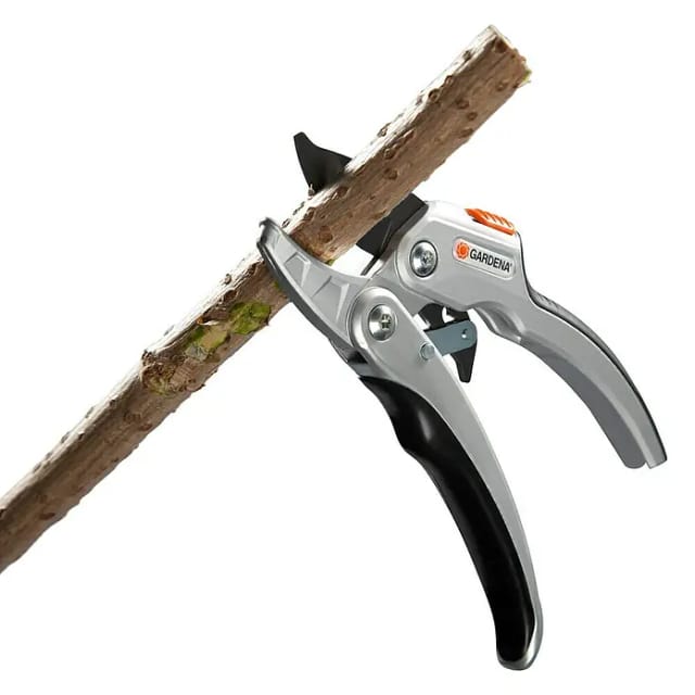 GARDENA Ratschenschere, »Smart Cut«, ergonomisch, silberfarben - bunt