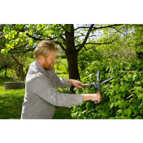 GARDENA Heckenschere »NatureCut«, Edelstahl, Klinge mit Antihaftbeschichtung, Schneidsystem: Wellenschliff - grau