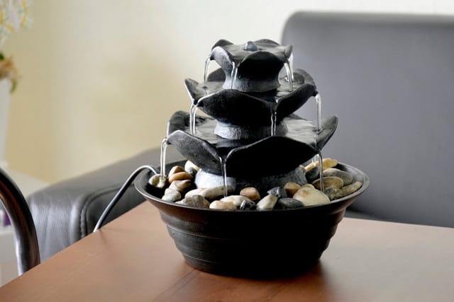 DOBAR Zimmerbrunnen, mit 4 Schalen, BxHxL: 22,2 x 20,6 x 22,2 cm, schwarz