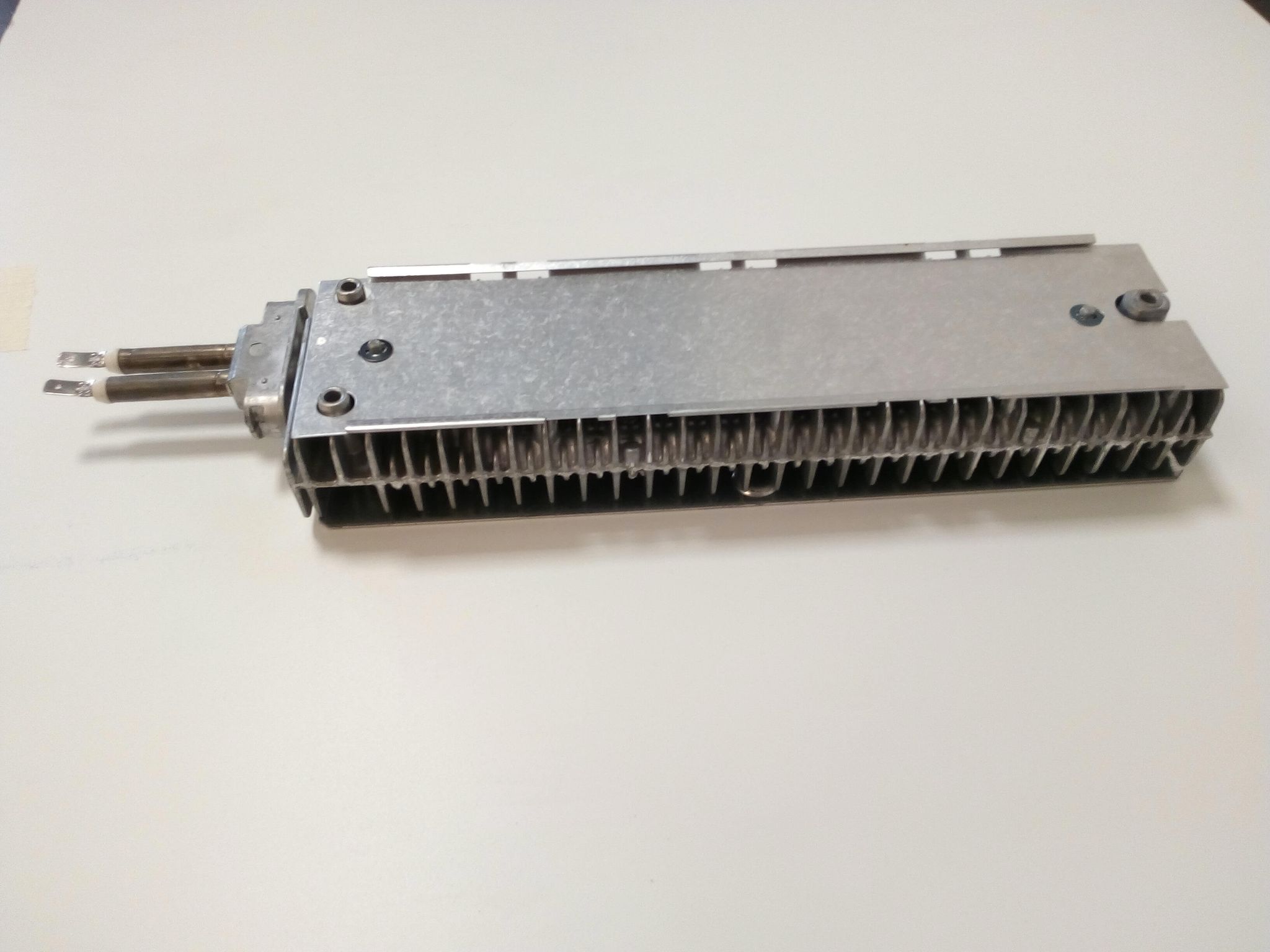 Ersatzteil - Widerstand 1900 W (ohne Thermostat) - - Bauknecht, Whirlpool, Laden, Ignis, Proline, Ikea