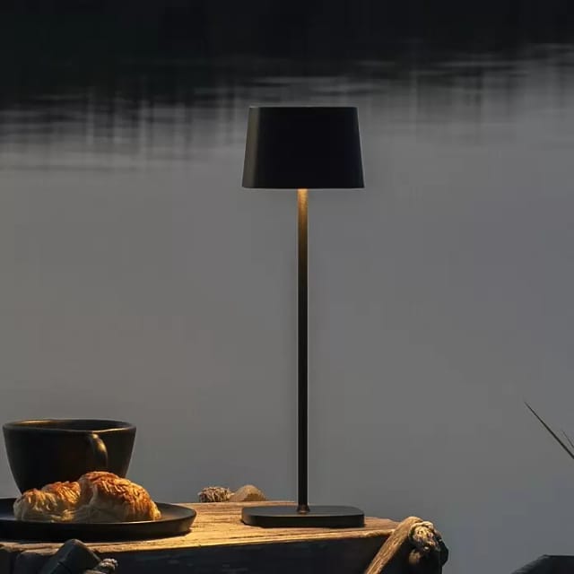 Konstsmide USB-Tischleuchte »Capri«, schwarz, Höhe: 36 cm, dimmbar, inkl. Batterie