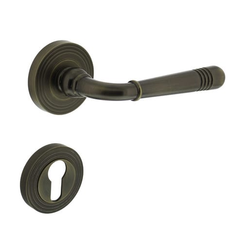 Intersteel Türdrücker mit Rosette »Helena«, D.55x10 mmPZ-Rosetten