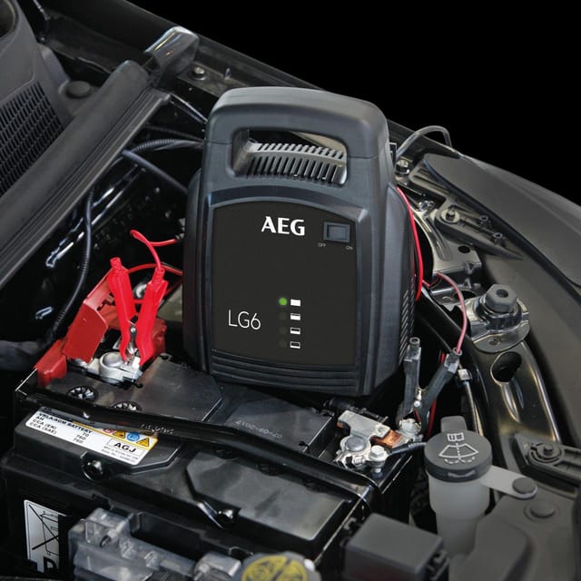 AEG Ladegerät, »LG6«, LxBxH: 22x12,9x25,8 cm, 230 V - schwarz