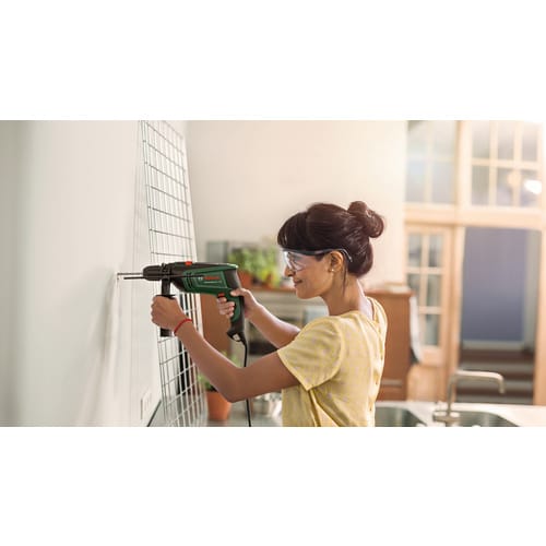 BOSCH Schlagbohrmaschine »UniversalImpact«, 730 W, 15-teilig, leicht + kompakt - schwarz