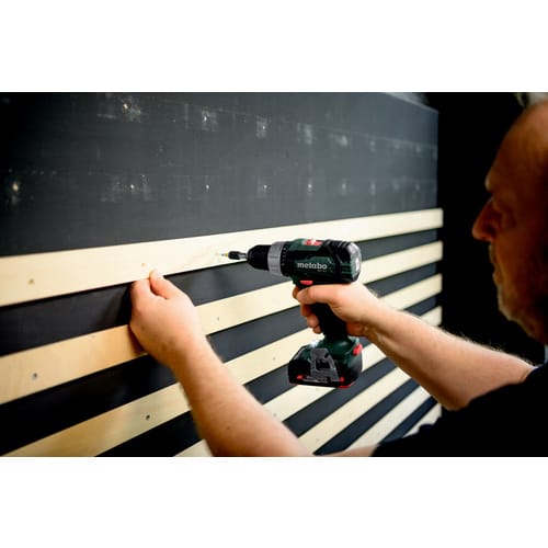 METABO Akku-Bohrschrauber »BS«, 1.850 U/min, 18V, 2 x 2Ah Akkus - schwarz