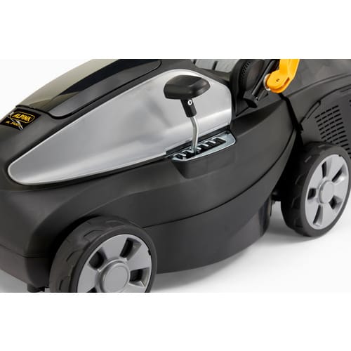 ALPINA GARTEN Akku-Rasenmäher, Schnittbreite: 30 cm, Flächenempfehlung: max. 150 m2 - schwarz