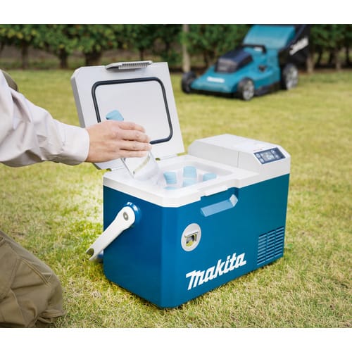 MAKITA Akku-Kompressor K&uuml;hl- und W&auml;rmebox &raquo;CW003GZ01&laquo;, 18V - 40V max. / 230V, 7 Liter - tuerkis
