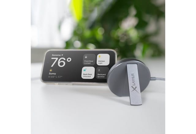 XLayer MagFix Pro Wireless Charging Stand