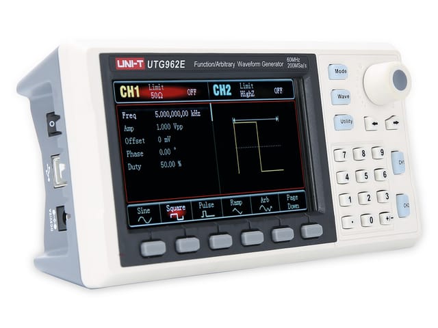 Uni-Trend Handheld Funktionsgenerator UTG962E bis 60 MHz, 2 Kanäle, 200 Msa/s