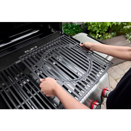 Weber Gasgrill E-335 GBS Spirit mit 3 Brennern und Seitenbrenner Schwarz
