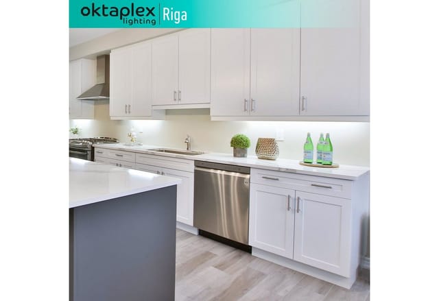 Oktaplex LED Unterbauleuchte Riga Küche 28cm Warmweiß 3000K 230V mit Schalter