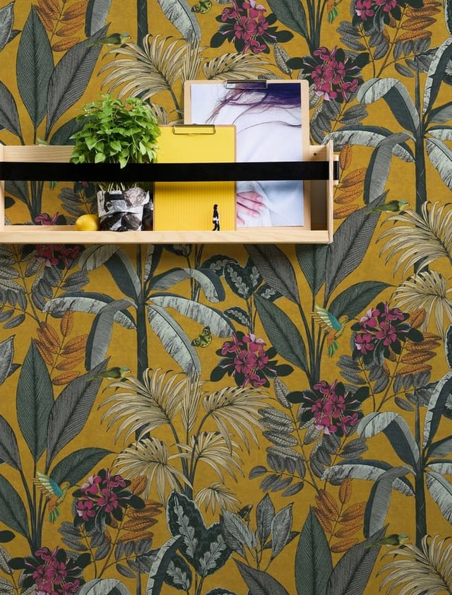 Livingwalls Tapete Bewaldete Landschaft Gelb Grau Grün und Rosa 53 cm x 10,05 m AS-387381