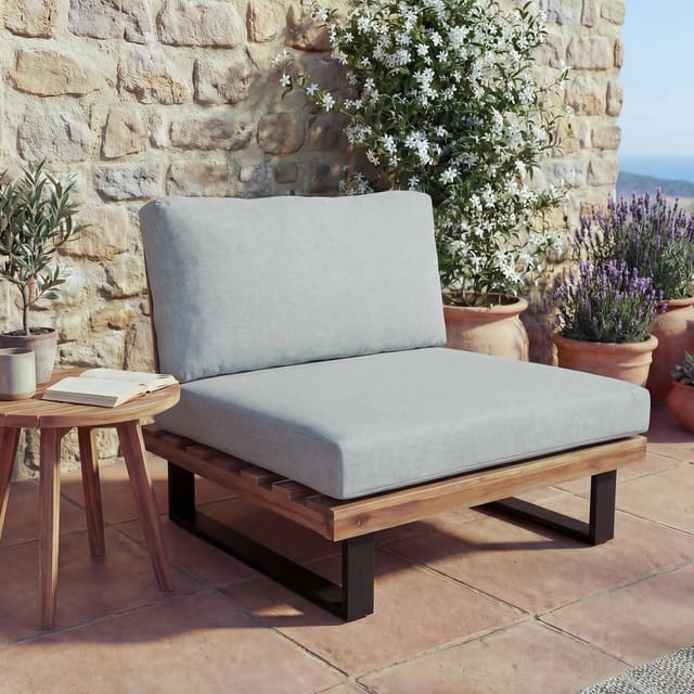 MCW Lounge-Sessel H54 Hellbraun Polster Hellgrau