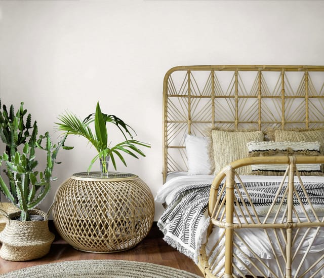 Bricoflor Leinen Tapete in Creme Weiß Helle Vliestapete in Leinenoptik Dezent Uni Wandtapete Schlicht Ideal für Schlafzimmer und Badezimmer