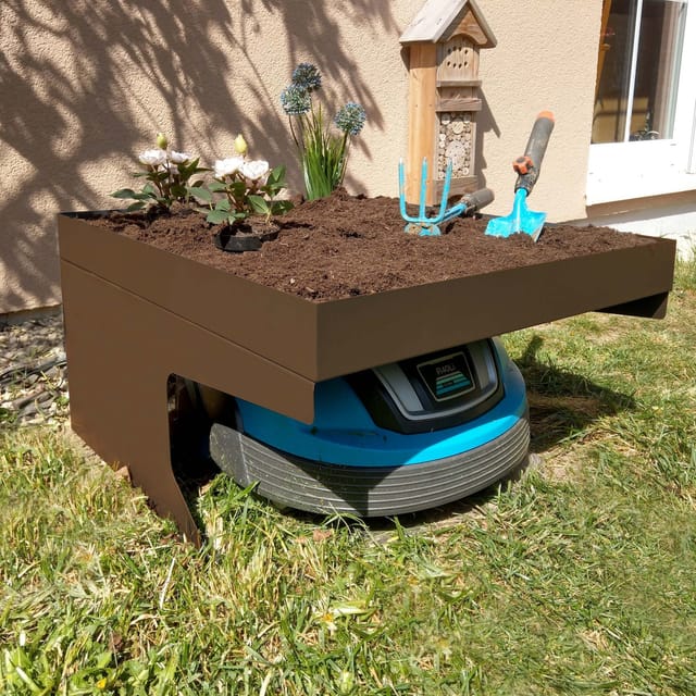 MCW Mähroboter-Garage G60 Braun