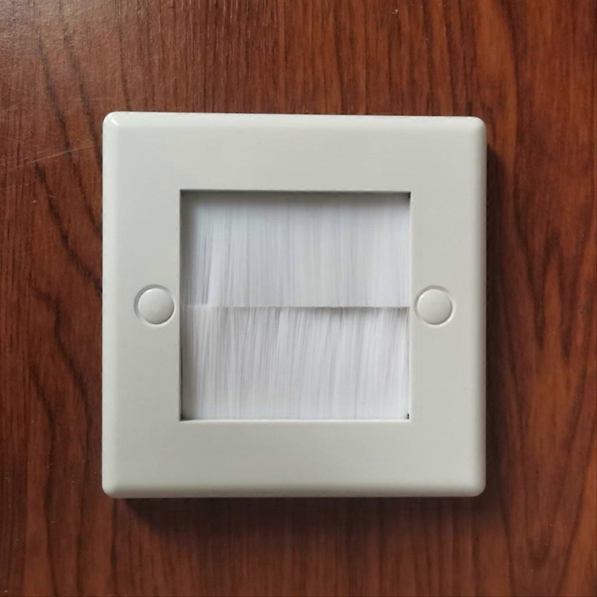 2 Schwarze Wandabdeckungen Für Lichtschalter, Set Mit 2 Flächenbündigen Bürsten, Matte Oberfläche, Zubehör Für Die Inneneinrichtung, Design-lichtschalterabdeckung, Doppelpackung.