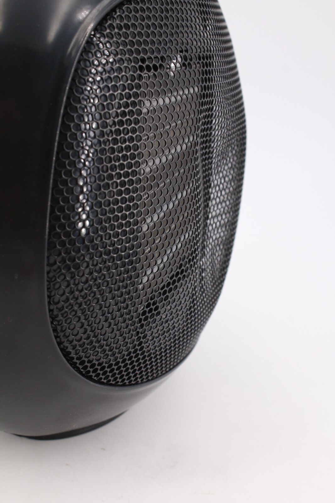 Heizlüfter Basetech NDQ1360 schwarz, Gitter etwas eingedrückt Bild 8