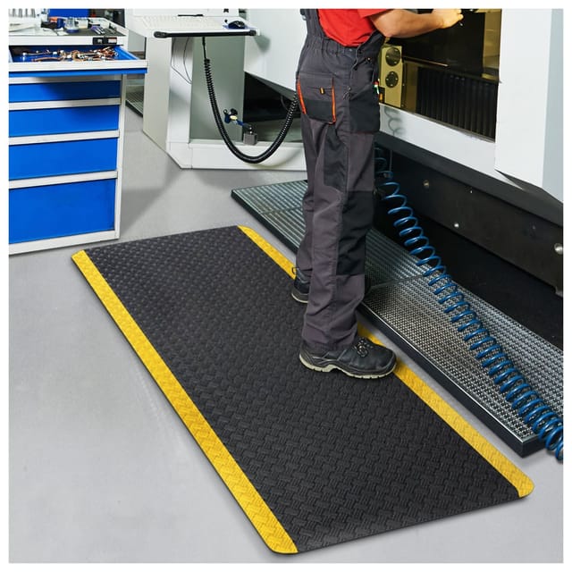 KARAT Anti-Ermüdungsmatte Heavy-Duty Tire Tuff 90 x 305 cm Schwarz-Gelb