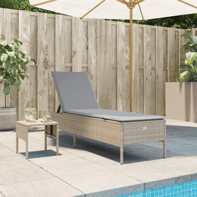 vidaXL Sonnenliege mit Tisch und Auflage Beige Poly Rattan 198 x 55 x 39/50/62/75/88/97 cm