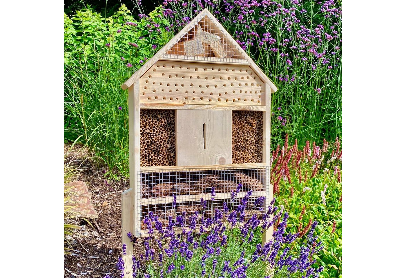 gartenetage Insektenhotel XXL Insektenhaus & Bienenhotel, Naturbelassenes, Insektenhotel zum Aufstellen mit Pfählen