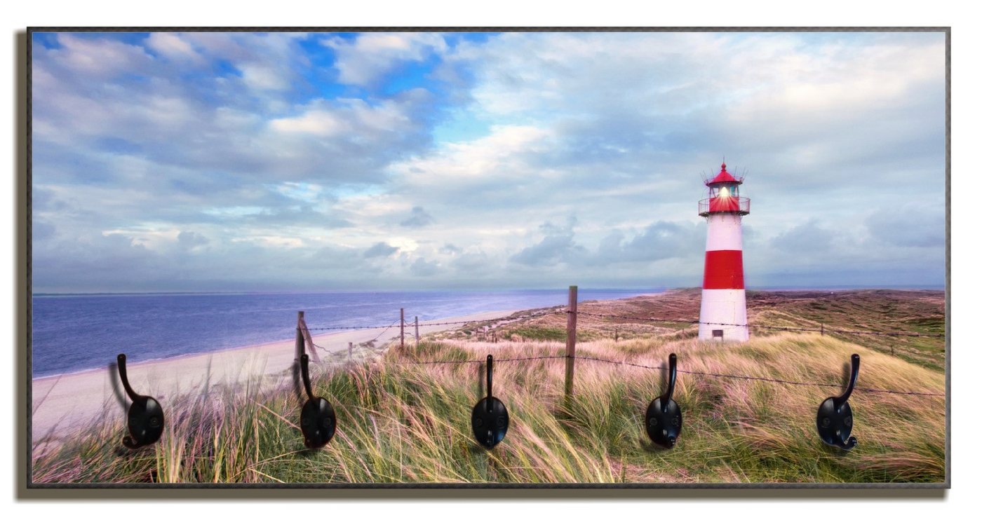 Wallario Garderobenpaneel Leuchtturm am Strand von Sylt (1-teilig, inkl. Haken und Befestigung), 80x40cmHolz