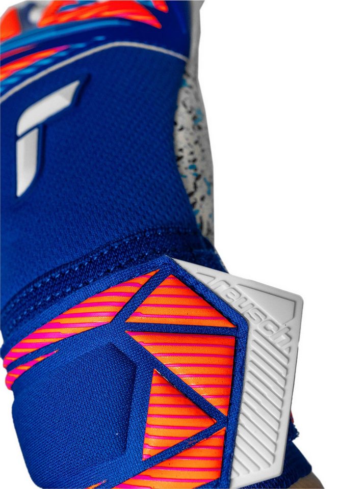 Reusch Torwarthandschuhe Attrakt Fusion NC mit hoher Atmungsaktivität Bild 4