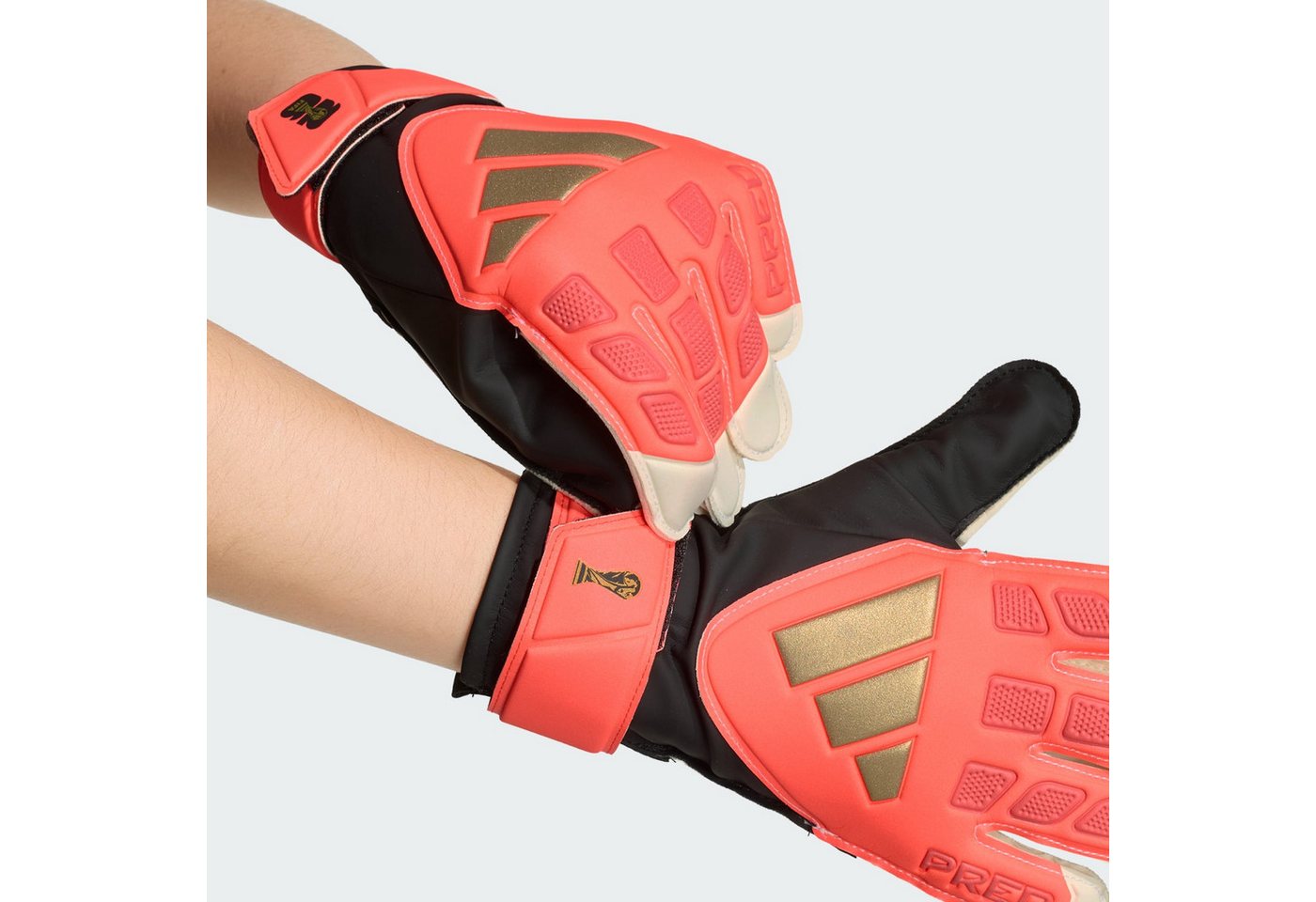 adidas Performance Torwarthandschuhe PREDATOR TRAINING KIDS TORWARTHANDSCHUHE (1-St) Bild 2