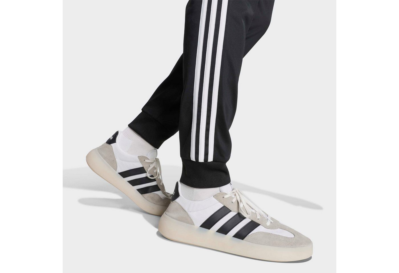adidas Sportswear Sporthose M DAYRDY TP sportlicher Stil, für Jogging und Training, aus Polyester Bild 5