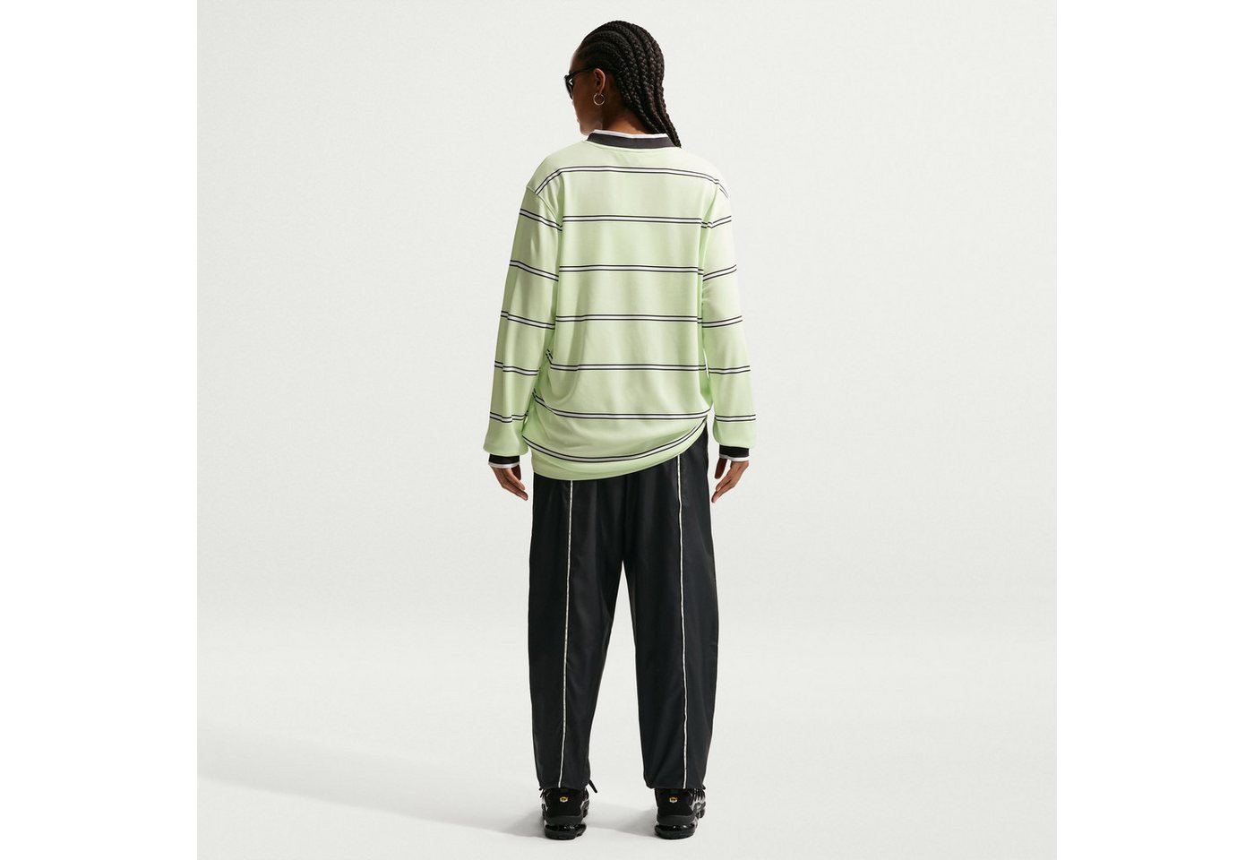 Nike Sportswear Trainingshose Nike Athletics Department Women's Woven Pants für Sportmode und Streetwear, in mehreren Größen erhältlich Bild 4