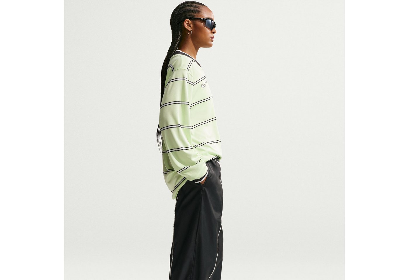 Nike Sportswear Trainingshose Nike Athletics Department Women's Woven Pants für Sportmode und Streetwear, in mehreren Größen erhältlich Bild 5