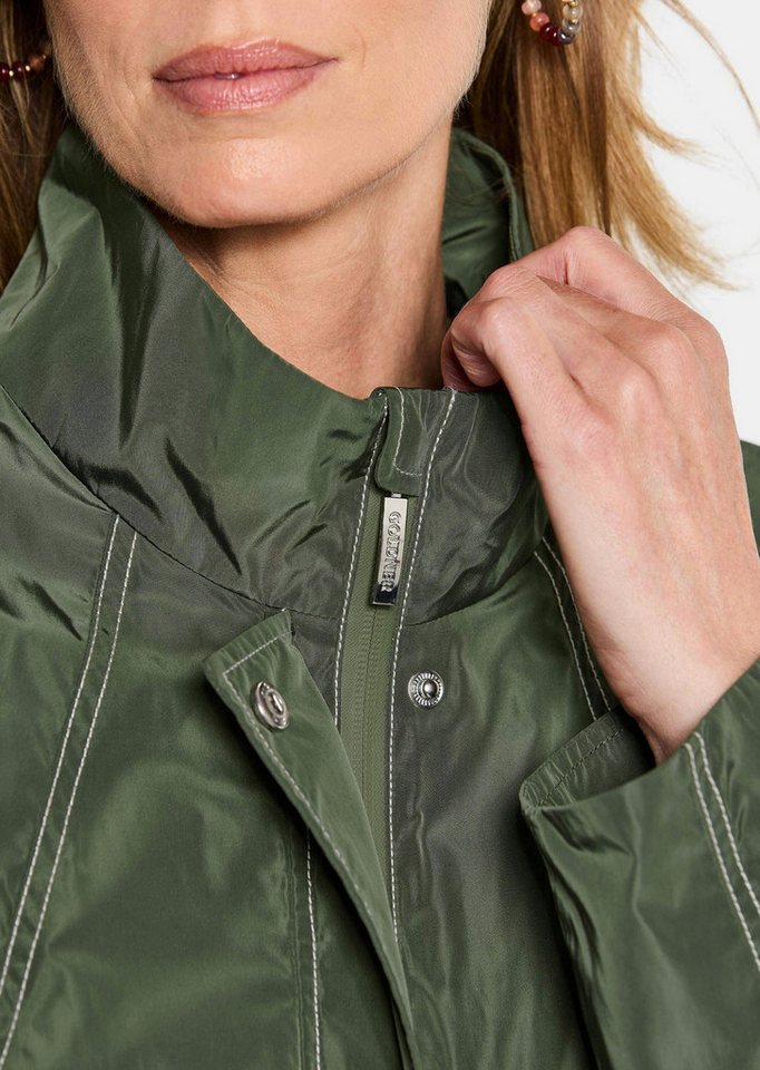 GOLDNER Outdoorjacke Outdoor-Jacke mit Kontrastnähten Regenjacke mit Stehkragen, Reißverschluss, Knopfleiste und Langarm