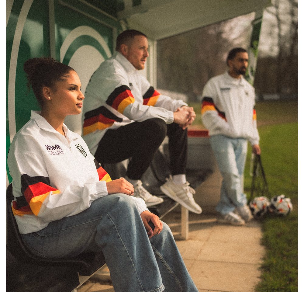 HOME WEAR Trainingsjacke Home Deluxe TEAM DEUTSCHLAND Nahtlose Retro-Jacke, Fußballjacke, Oversize, Sportjacke