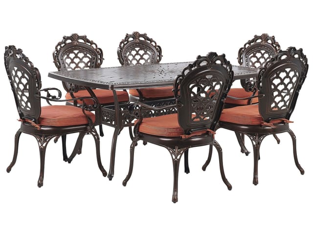 Beliani Gartentisch Set LIZZANO Dunkelbraun 165x102x97