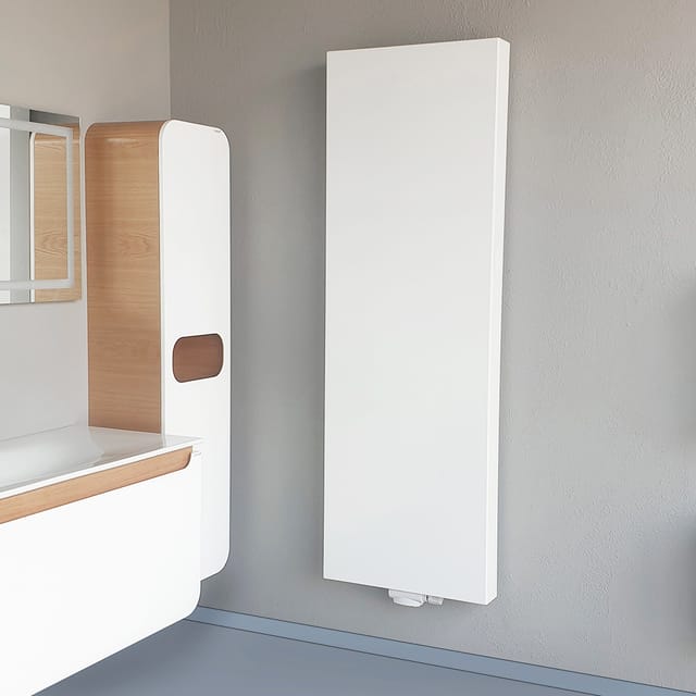 Belrad Vertikal Heizkörper Design Plan Wand Mittlenaschluss T22 1800x700 HxB 2440W