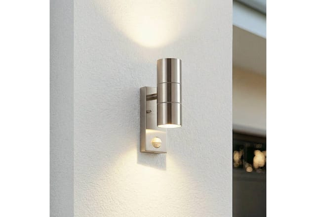 Lindby Wandleuchte Außen Eyrin 9647040 mit Bewegungsmelder Spritzwassergeschützt Modern in Alu aus Edelstahl 2-flammig GU10