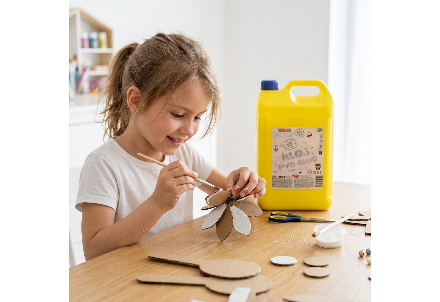 Sarcia.eu Bastelkleber Tuban Weißer Slime Kleber 5L – PVA Bastelkleber, hohe Deckkraft Bild 5