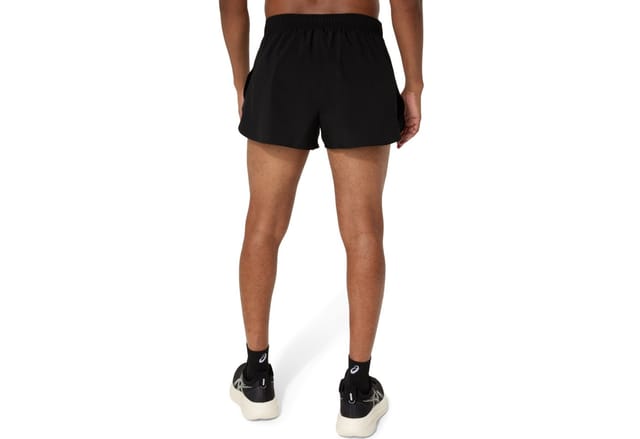 Asics Laufshorts ASICS CORE SPLIT SHORT Schnelltrocknend, Atmungsaktiv, Reflektierend