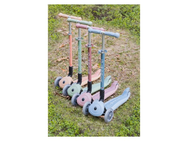 Globber Primo Foldable Lights Tretroller 120/80 mm ABEC 5 3-Rädrig Höhenverstellbar LED-Rollen Kokos Weiß