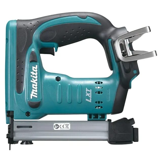 Makita DST221Z