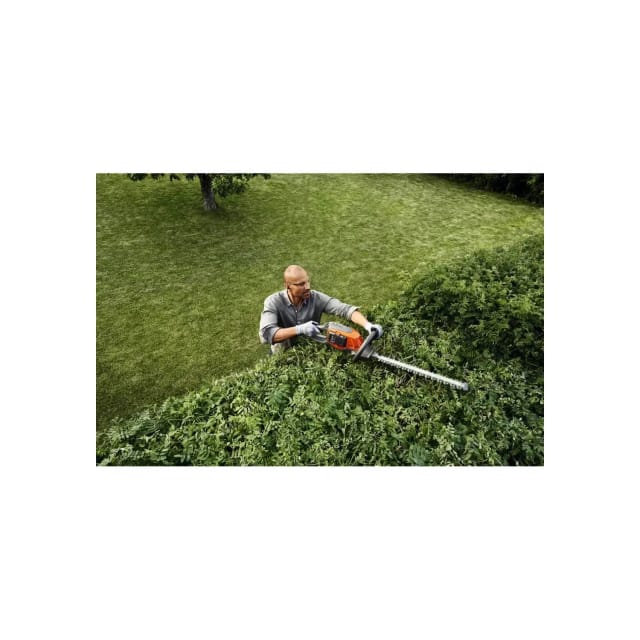 Husqvarna 215iHD45 inkl. BLi10 Akku + C80 Ladegerät