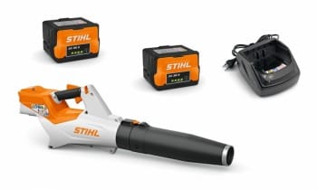 STIHL BGA 60 mit 2x Akku AK 30 S und Ladegerät AL 101